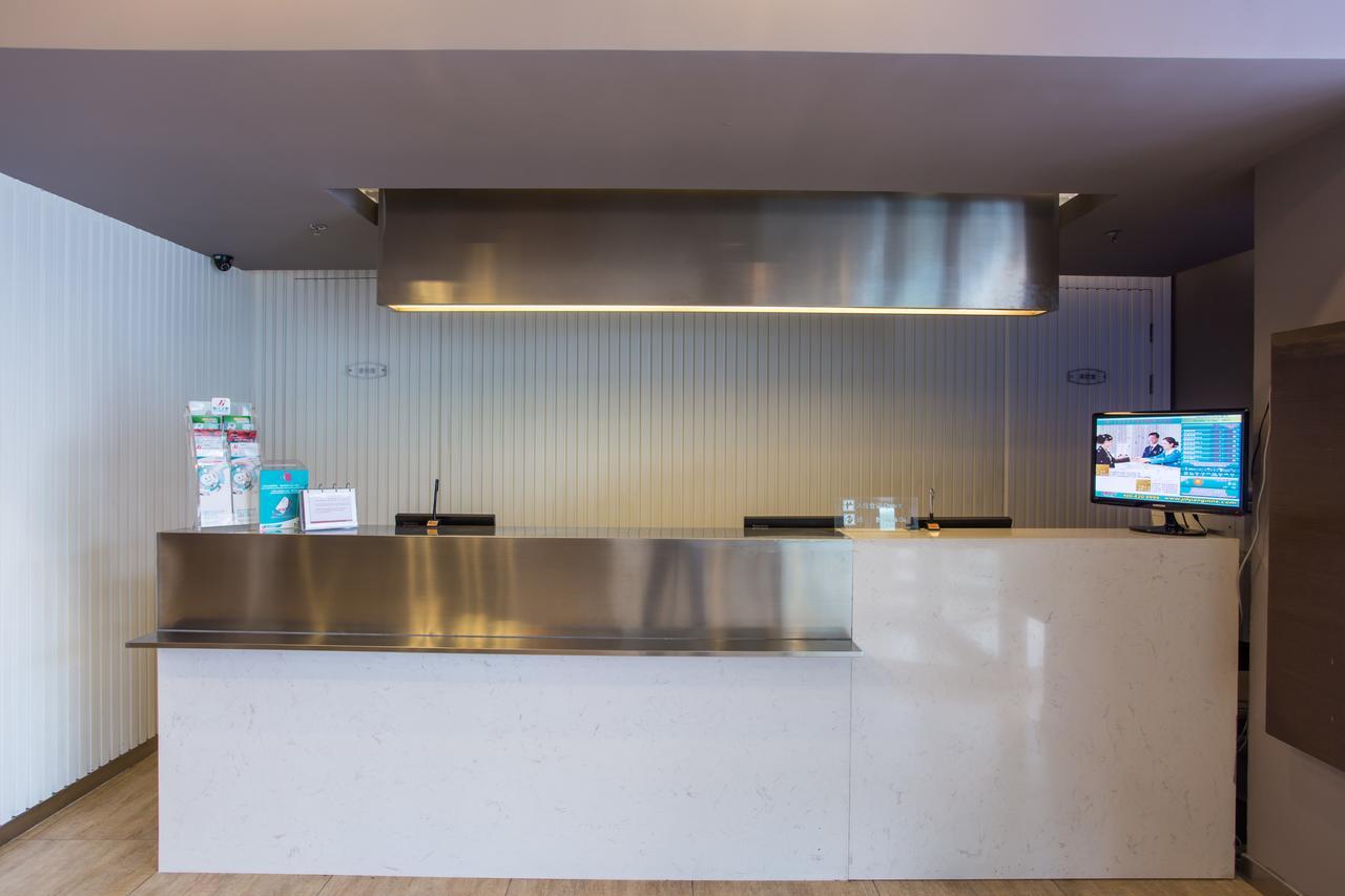 Jinjiang Inn Beijing Gucheng North Road Exterior photo