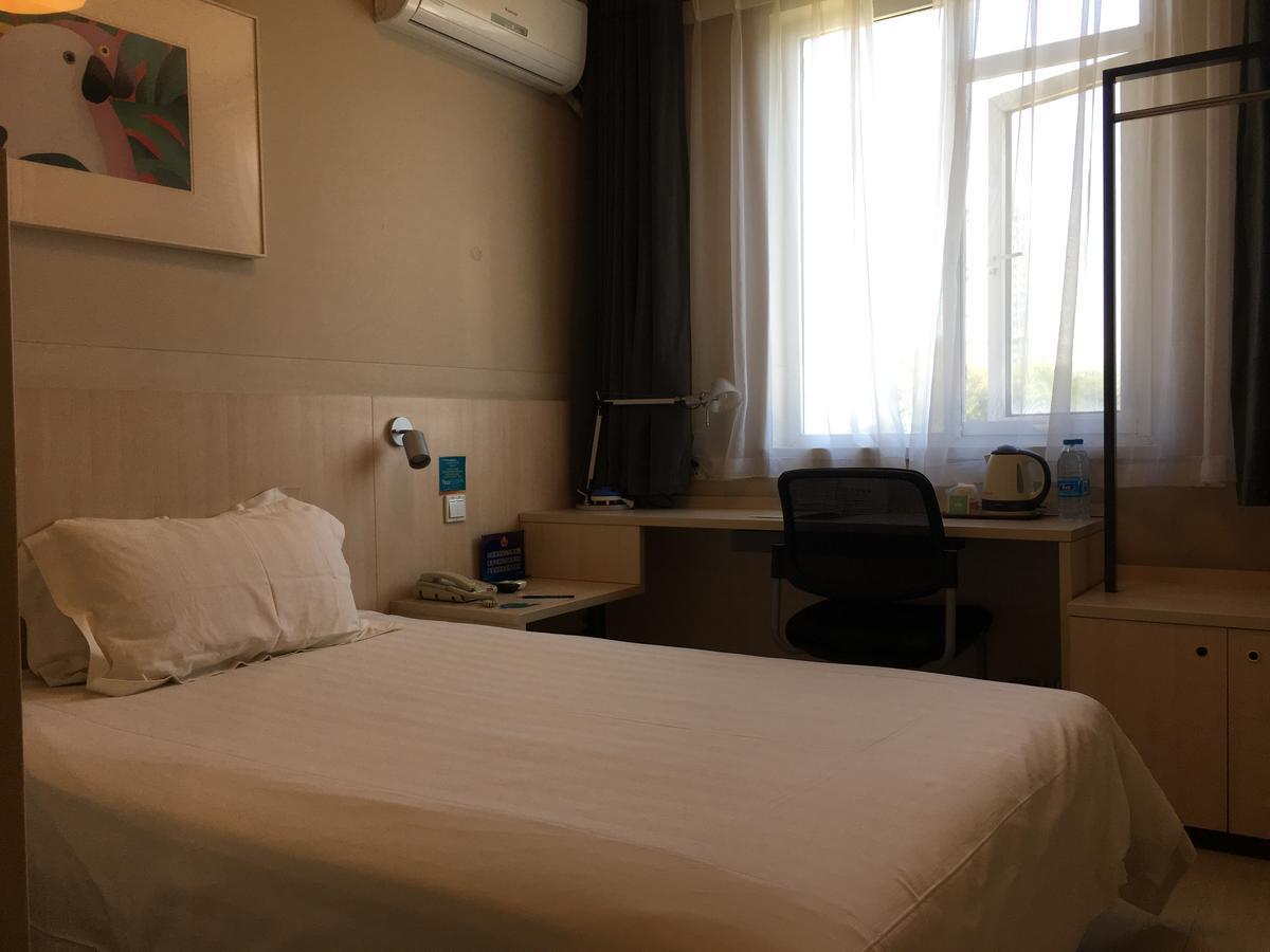 Jinjiang Inn Beijing Gucheng North Road Exterior photo